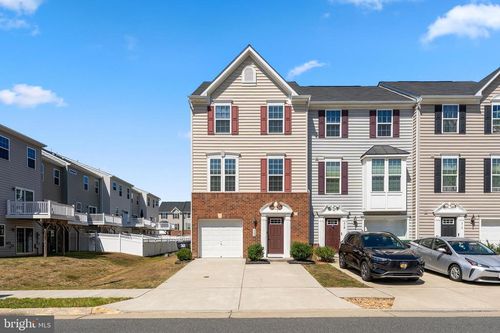 320 Streamview Dr, FREDERICKSBURG, VA, 22405-1260 | Card Image