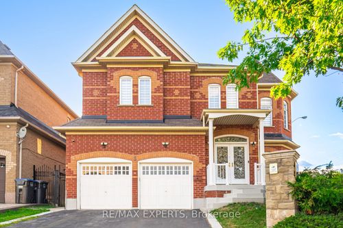 5 Hillside Dr, Brampton, ON, L6S0B7 | Card Image