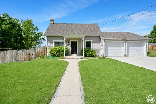 263 E 300 N, Smithfield, UT, 84335-1529 | Card Image