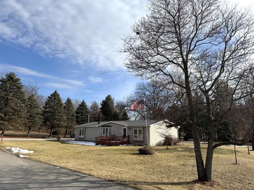 25 E Carter St, Wheatfield, IN, 46392-8223 | Card Image
