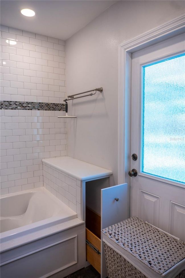 1004 65 Th Ave W, House other with 3 bedrooms, 2 bathrooms and null parking in BRADENTON FL | Image 25