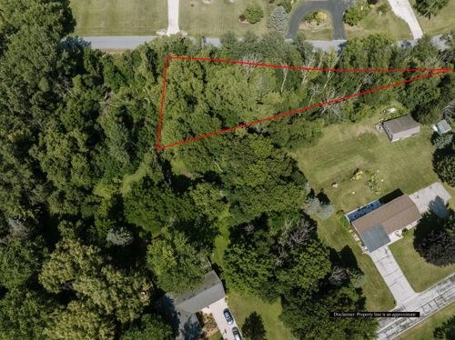 4 Linda Ln, Plymouth, WI, 53073 | Card Image