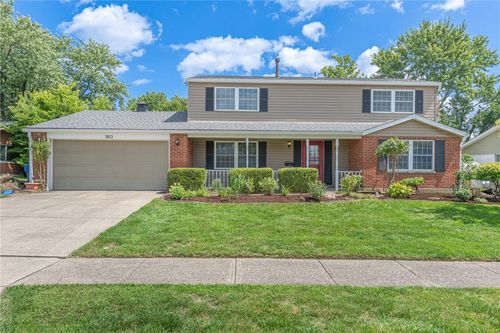 7072 Cliffstone Dr, Huber Heights, OH, 45424-2927 | Card Image