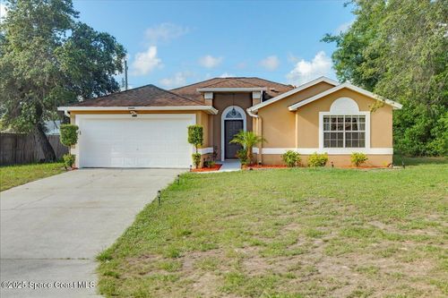 4535 Tina St, COCOA, FL, 32927-3804 | Card Image