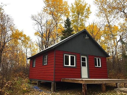 1915 Lynx Island Isle, International Falls, MN, 56649-4300 | Card Image