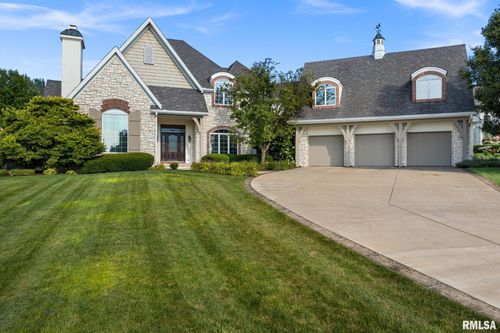 2233 W Augusta Dr, Dunlap, IL, 61525-8703 | Card Image