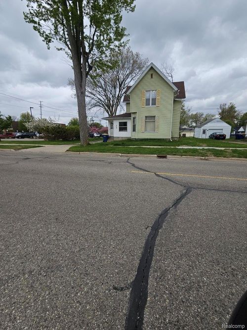209 E Corunna Avenue, Corunna, MI, 48817 | Card Image