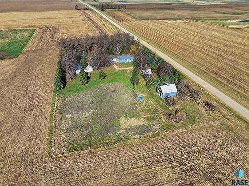 1381 111th St Street, Pipestone, MN, 56164 | Card Image