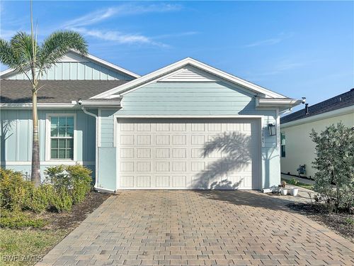 43865 Blue Heron Ln, Punta Gorda, FL, 33982-9401 | Card Image
