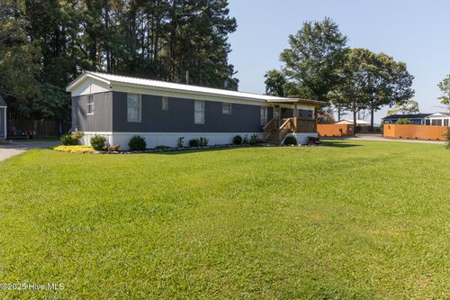 106 Pirates Trl, Elizabeth City, NC, 27909-9271 | Card Image