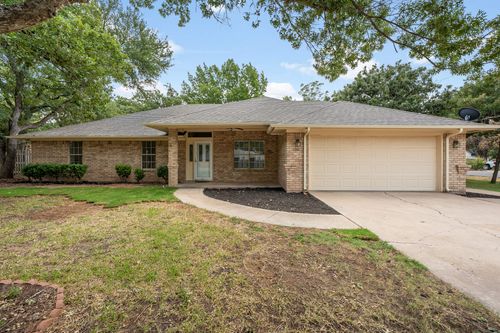 3906 Cimmaron Trl, Granbury, TX, 76049-5251 | Card Image