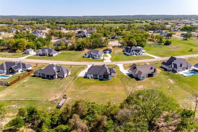 635 Winkler Way, House other with 3 bedrooms, 2 bathrooms and null parking in Springtown TX | Image 38
