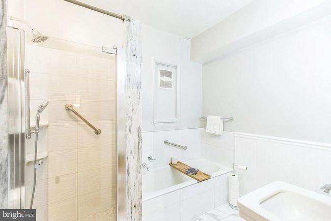 APT-7 - 2737 Devonshire Pl Nw, Condo with 2 bedrooms, 2 bathrooms and null parking in WASHINGTON DC | Image 31