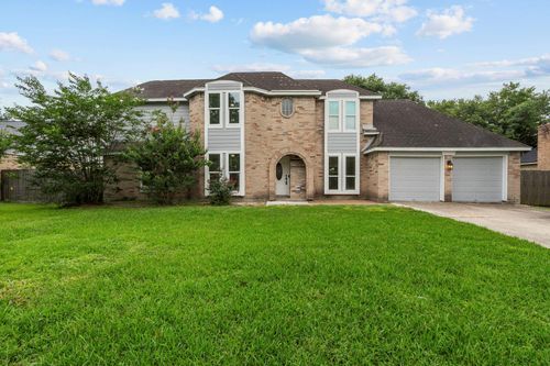 1107 Londonderry Ave, Friendswood, TX, 77546-5333 | Card Image
