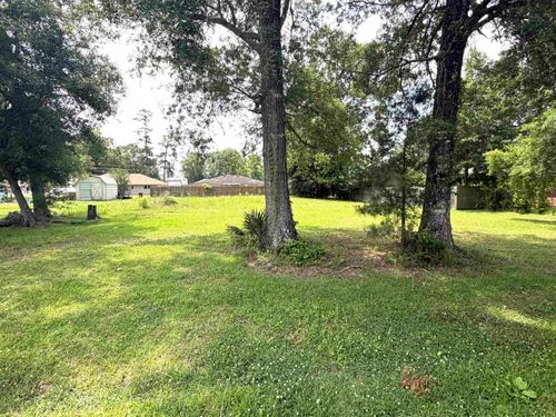 1405 Buckingham Dr, Orange, TX, 77632-0400 | Card Image
