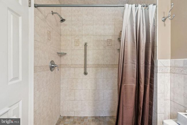 5615 S Deer Run Rd, House other with 4 bedrooms, 3 bathrooms and null parking in DOYLESTOWN PA | Image 41
