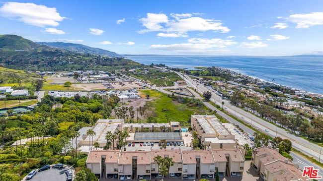 159 - 23901 Civic Center Way, Condo with 2 bedrooms, 2 bathrooms and 2 parking in Malibu CA | Image 43
