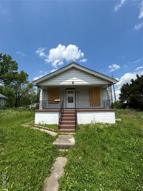 605 Fremont Ave, Saint Louis, MO, 63147-2203 | Card Image