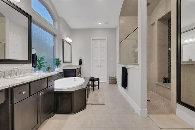 13622 E Palomino Lake Cir, House other with 5 bedrooms, 7 bathrooms and 4 parking in Cypress TX | Image 28