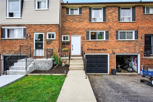 95-75 Berkindale Dr, Hamilton, ON, L8E3L3 | Card Image