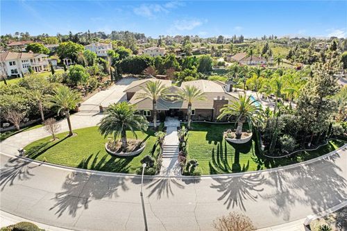 6897 Chartwell Dr, Riverside, CA, 92506-7523 | Card Image