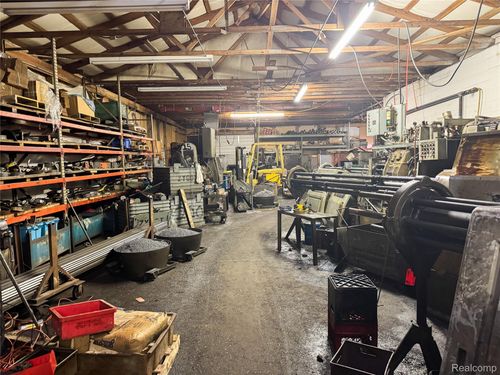 6465 N Saginaw St, Mount Morris, MI, 48458 | Card Image