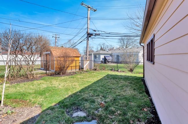 7486 Plainfield St, House other with 3 bedrooms, 2 bathrooms and null parking in Dearborn Heights MI | Image 7