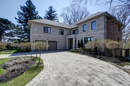 10 Moorehill Dr, East York, ON, M4G1A1 | Card Image