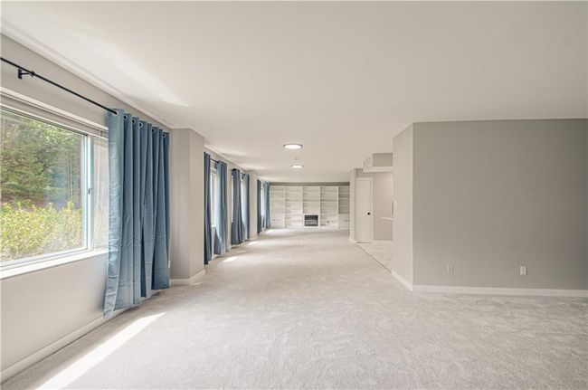 APT-210-211 - 4550 Warwick Blvd, Condo with 3 bedrooms, 3 bathrooms and null parking in Kansas City MO | Image 23