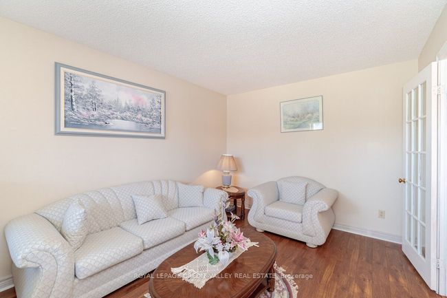 10 Polygon Crt, House other with 4 bedrooms, 3 bathrooms and 4 parking in Brampton ON | Image 10