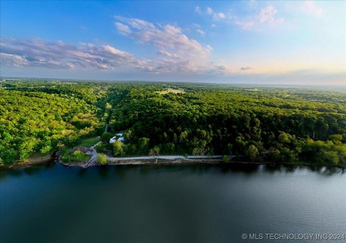9207 N 447 Rd, Spavinaw, OK, 74366 | Card Image