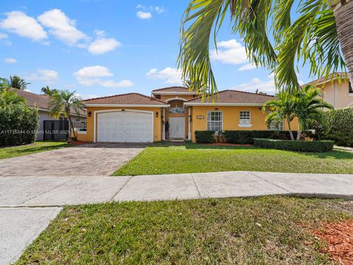 15804 Sw 99th Ter, Miami, FL, 33196-6113 | Card Image