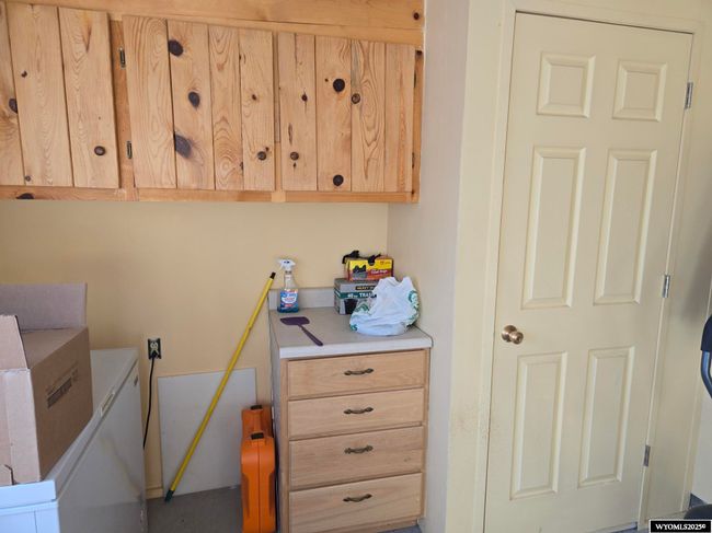 301 W Otis St, House other with 3 bedrooms, 1 bathrooms and null parking in Fort Laramie WY | Image 6