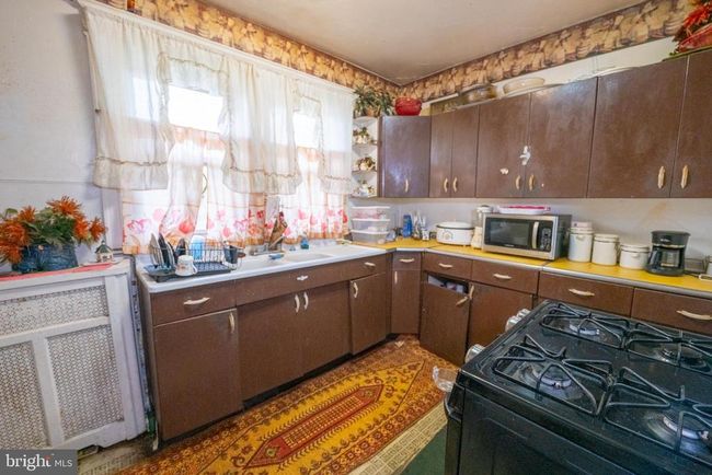 1923 69 Th Ave, Townhouse with 4 bedrooms, 3 bathrooms and null parking in PHILADELPHIA PA | Image 10