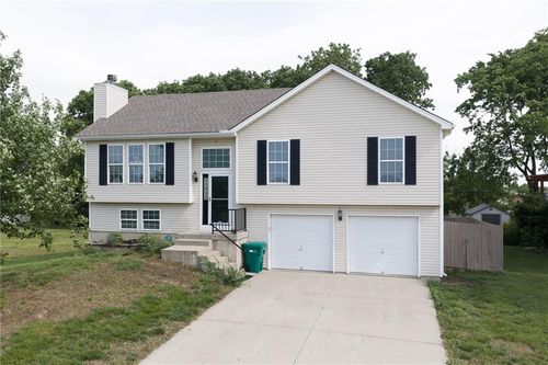 11212 Rowland Ave, Kansas City, KS, 66109-7879 | Card Image