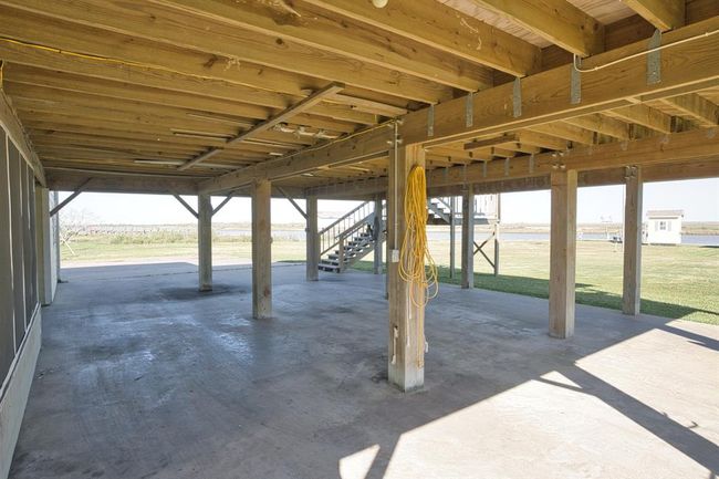 1709 County Road 441 D, House other with 3 bedrooms, 2 bathrooms and null parking in Brazoria TX | Image 12