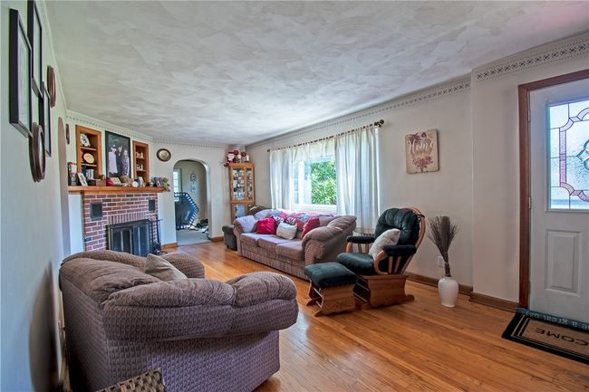 8 New St, House other with 4 bedrooms, 2 bathrooms and null parking in Windsor NY | Image 5