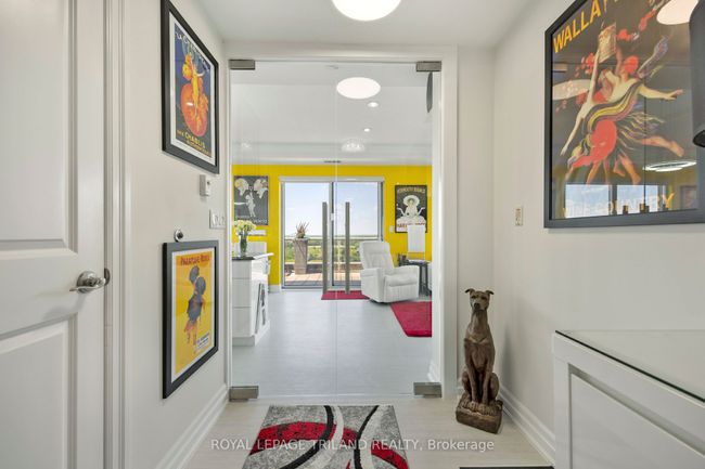 1403 - 1030 Coronation Dr, Condo with 3 bedrooms, 2 bathrooms and null parking in London ON | Image 5