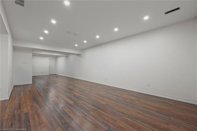 32 Westminster Cres, Townhouse with 2 bedrooms, 4 bathrooms and 4 parking in Fergus ON | Image 40