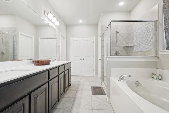 245 Stone Canyon Dr, House other with 3 bedrooms, 2 bathrooms and null parking in Rhome TX | Image 30