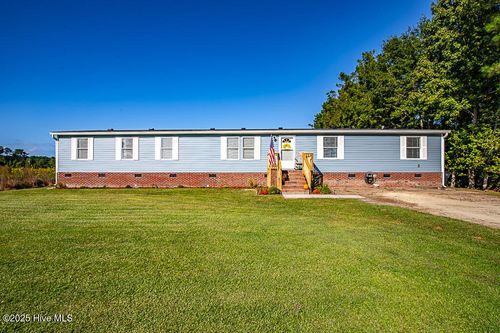 645 Hwy 70 Bettie, Beaufort, NC, 28516-6504 | Card Image