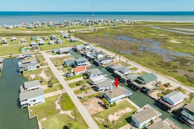 247 Schooner Dr, House other with 3 bedrooms, 2 bathrooms and 5 parking in Freeport TX | Image 42