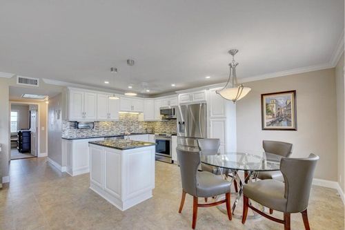 4028-4028 Newcastle B, Boca Raton, FL, 33434-4624 | Card Image