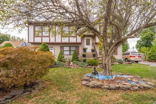 1 Hall St, Piscataway, NJ, 08854-1470 | Card Image