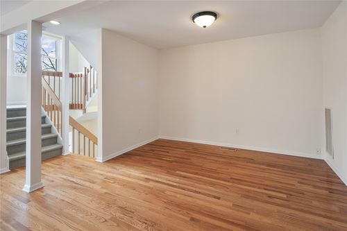 14 Guilford Cir, Goldens Bridge, NY, 10526-1127 | Card Image