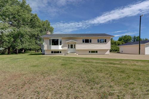 61-54049 Township Road 712, Rural Grande Prairie No. 1, County of, AB, T8W5A5 | Card Image