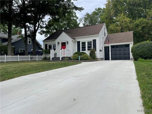 522 South St, East Aurora, NY, 14052-2971 | Card Image