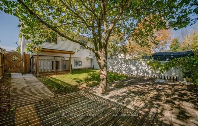 1302 Brackenwood Cres, House attached with 4 bedrooms, 2 bathrooms and 1 parking in Kingston ON | Image 36