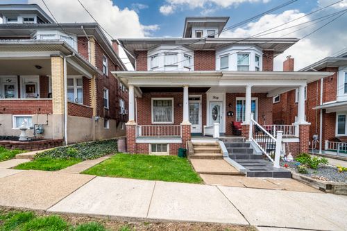 42 Crestmont Street, READING, PA, 19611 | Card Image