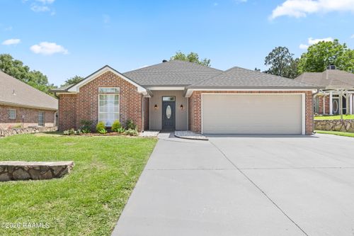 707 Burlington Cir, Broussard, LA, 70518-7419 | Card Image